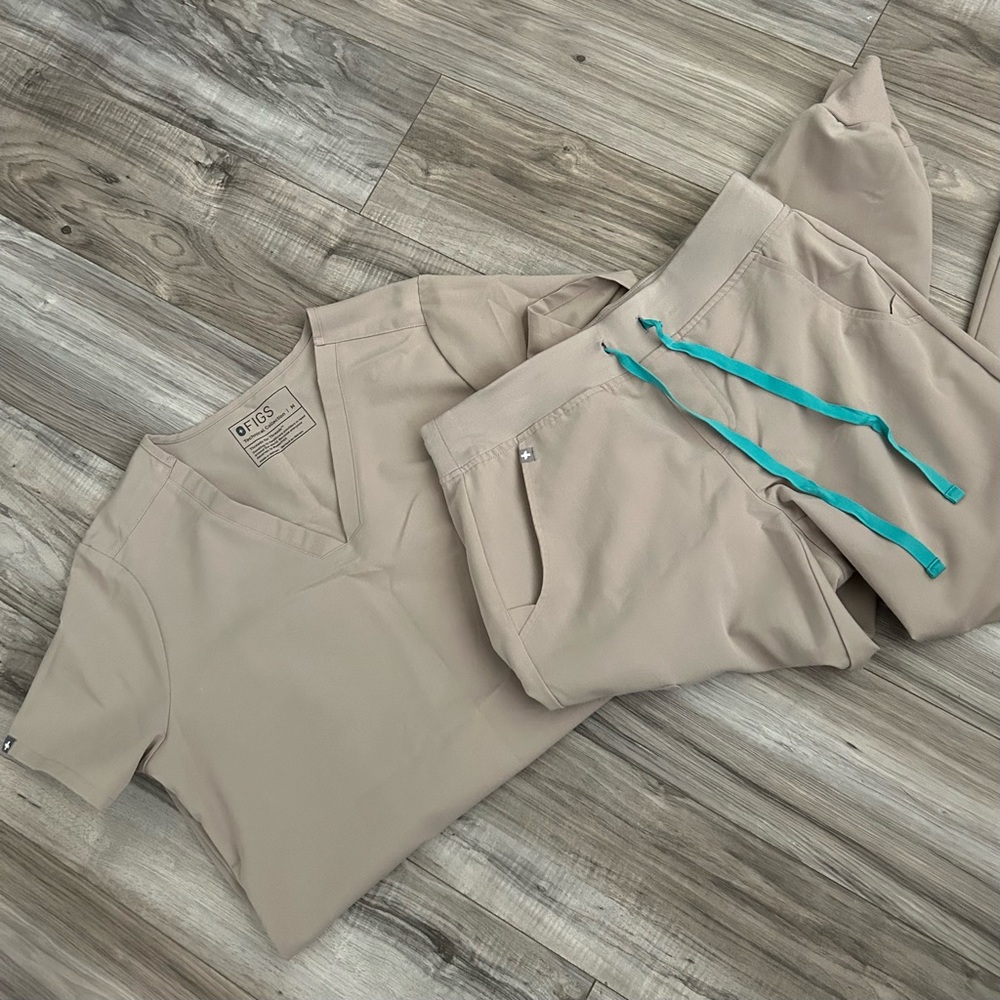 FIGS SCRUBS - BOULDER